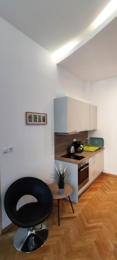 Apartment Milani With Private Garage Опатия Экстерьер фото